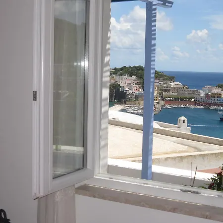 L'angolo Dei Romantici Apartment *